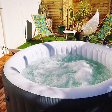 Superbe Appartement Avec Jacuzzi Avec Jardin Prive Lyon Ngoại thất bức ảnh